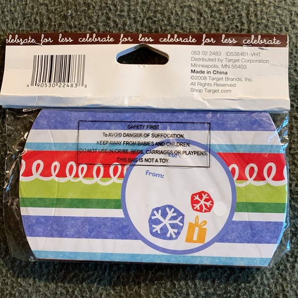 New lot of gift bags, tissue paper, gift card holder and box. See pics for sizes - Picture 7 of 14